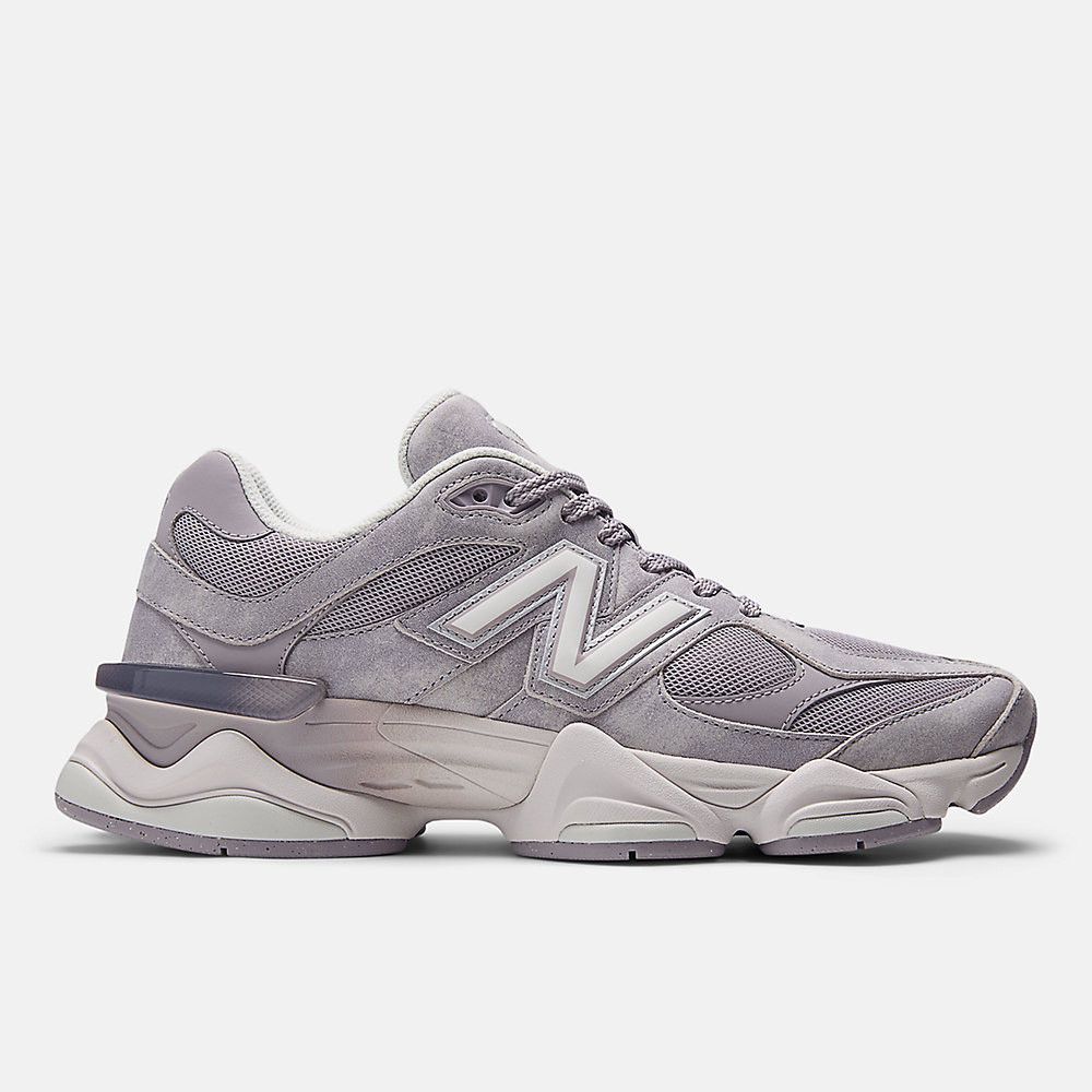 New Balance 9060 – Truffle Salt / Sea Salt